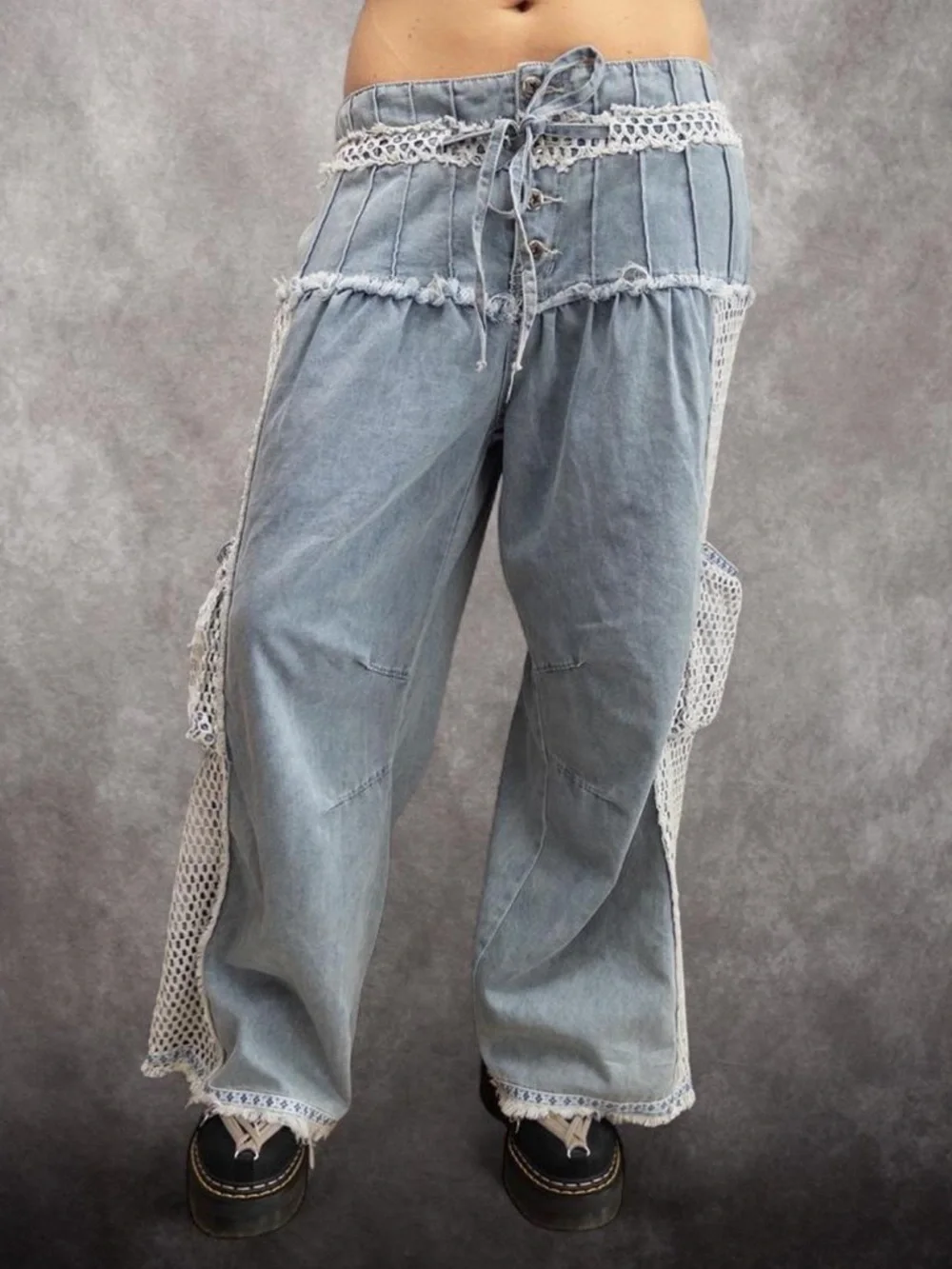 NWT POL Lace Overlay Mesh Cargo Denim Jeans Size Large - Picture 2 of 6